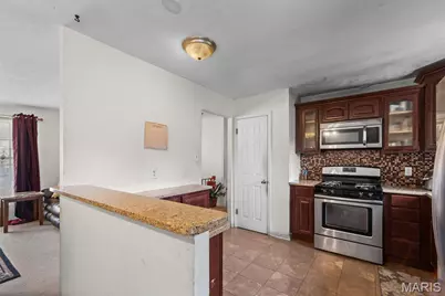 1771 Redcoat Drive, Maryland Heights, MO 63043 - Photo 10