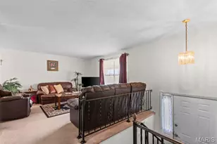 1771 Redcoat Dr, Maryland Heights, MO 63043 - Photo 4