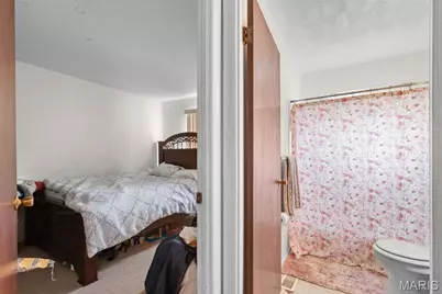 1771 Redcoat Drive, Maryland Heights, MO 63043 - Photo 18