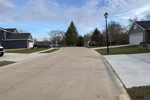 5910 Creek Side Pl, Cedar Hill, MO 63016 - Photo 2