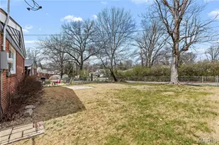 7171 White Oak Ln, University City, MO 63130 - Photo 24