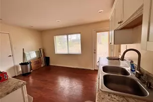 4208 Massabielle Dr, Saint Louis, MO 63129 - Photo 4