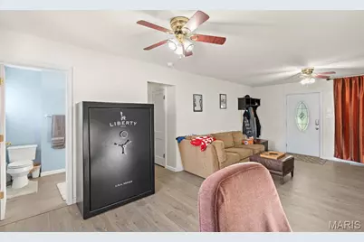 1122 Old County Farm Road, Union, MO 63084 - Photo 6