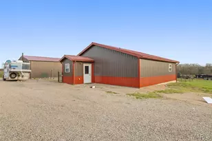 16093 Smith Rd, Farmington, MO 63640 - Photo 2