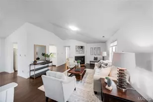 8930 Cardinal Terrace, Saint Louis, MO 63144 - Photo 4