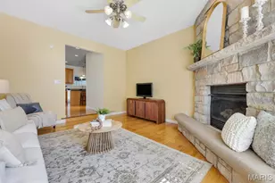 8 Graeser Acres, Saint Louis, MO 63146 - Photo 22