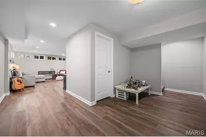 15927 Forest Valley Drive, Ballwin, MO 63021 - Photo 38