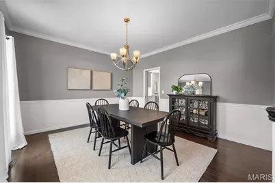 15927 Forest Valley Drive, Ballwin, MO 63021 - Photo 6