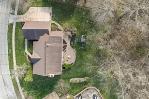 15927 Forest Valley Dr, Ballwin, MO 63021 - Photo 58