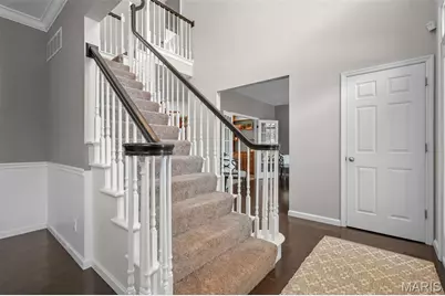 15927 Forest Valley Drive, Ballwin, MO 63021 - Photo 8