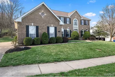 15927 Forest Valley Drive, Ballwin, MO 63021 - Photo 2