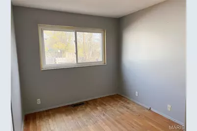 2910 Wellington Drive, Florissant, MO 63033 - Photo 12