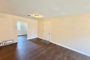 1063 Ravenwood Dr, Montgomery City, MO 63361 - Photo 16