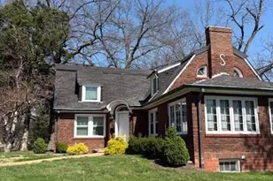 8364 Big Bend Blvd, Webster Groves, MO 63119 - Photo 2