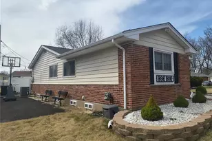 2703 Aberdeen Dr, Florissant, MO 63033 - Photo 10
