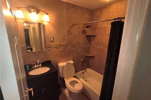 2703 Aberdeen Dr, Florissant, MO 63033 - Photo 38