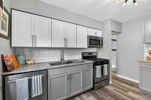 6929 Dartmouth Ave, University City, MO 63130 - Photo 22