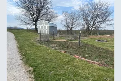 655 Highway Jj, Elsberry, MO 63343 - Photo 18