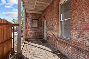 1711 S 8th St, Saint Louis, MO 63104 - Photo 32