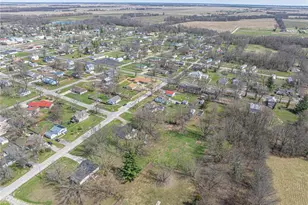 202 W Canada St, Sturgeon, MO 65284 - Photo 34