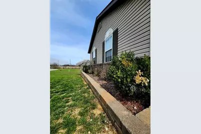 210 Creekwood Boulevard, Troy, MO 63379 - Photo 12