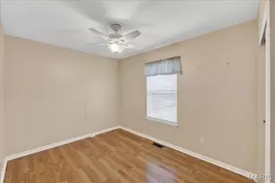 3116 Denmark Dr, Bridgeton, MO 63044 - Photo 10