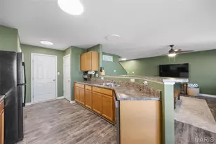 1021 Chesterfield Dr, Wentzville, MO 63385 - Photo 14