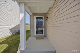 1021 Chesterfield Dr, Wentzville, MO 63385 - Photo 2