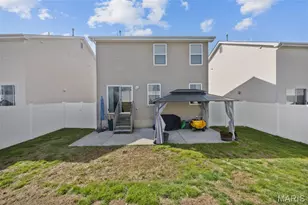 1021 Chesterfield Dr, Wentzville, MO 63385 - Photo 30