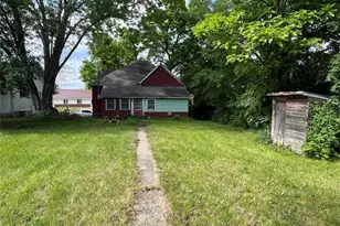 311 E Monroe St, Paris, MO 65275 - Photo 2
