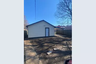 7132 Vermont Avenue, Saint Louis, MO 63111 - Photo 4