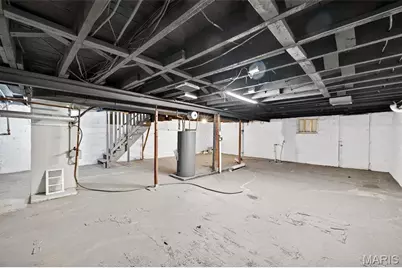 9386 Golden Gate Road, Saint Louis, MO 63144 - Photo 22