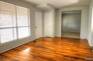 105 Clearview Dr, Florissant, MO 63033 - Photo 4