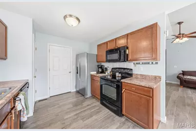 408 Wynchat Drive, O'Fallon, MO 63366 - Photo 10