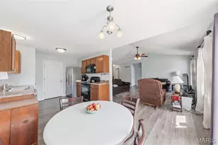 408 Wynchat Dr, O'Fallon, MO 63366 - Photo 12