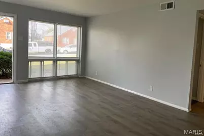 3648 Edmundson Road #1st Fl, Saint Louis, MO 63114 - Photo 2