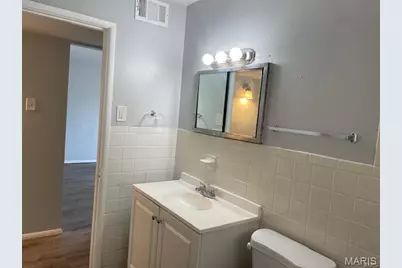 3648 Edmundson Road #1st Fl, Saint Louis, MO 63114 - Photo 6