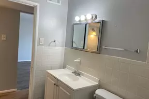 3648 Edmundson Rd, Saint Louis, MO 63114 - Photo 6