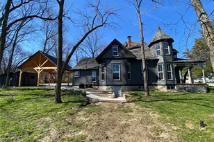 145 Ellis Ave, Troy, MO 63379 - Photo 2