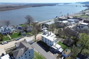 320 N Main St, Louisiana, MO 63353 - Photo 96