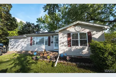 304 Monroe Street, Cuba, MO 65453 - Photo 1