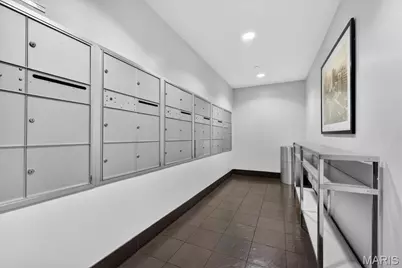 4545 Lindell Boulevard #3, Saint Louis, MO 63108 - Photo 40