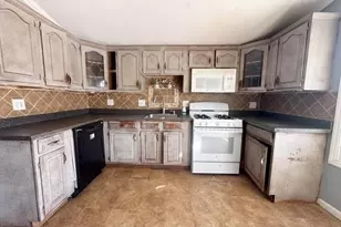 6434 Christopher Dr, Saint Louis, MO 63129 - Photo 4