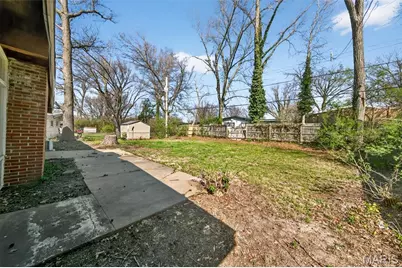 905 Saint Anthony Lane, Florissant, MO 63033 - Photo 34