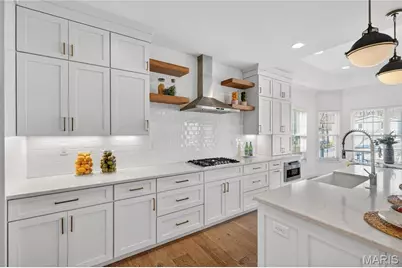 811 N Harrison Avenue, Kirkwood, MO 63122 - Photo 18