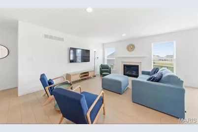 2131 Central Park Drive, Troy, MO 63379 - Photo 4