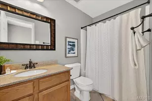 4672 Kellykris Dr, Saint Charles, MO 63304 - Photo 18