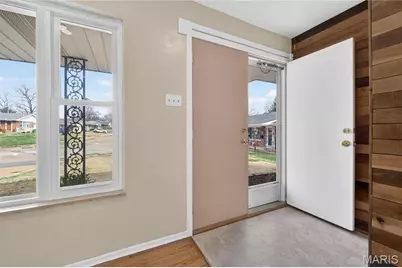 9999 Casa Rosa Drive, Affton, MO 63123 - Photo 10