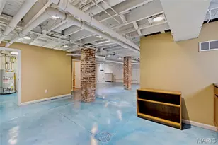 6922 Kingsbury Blvd, University City, MO 63130 - Photo 32