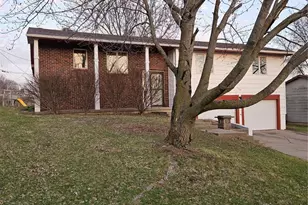 522 Head Ln, Hannibal, MO 63401 - Photo 2